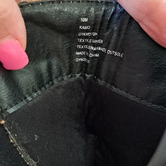 UnionBay Women's Leppard print boots, with studding and chunky soles. Size 10 - Picture 6 of 7